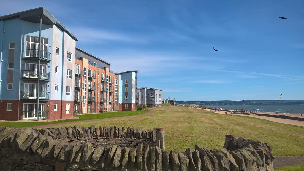 Coastal Apartments - Wales สวอนซี ภายนอก รูปภาพ