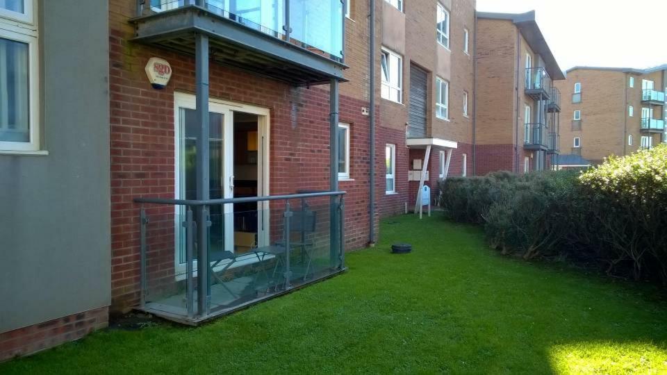 Coastal Apartments - Wales สวอนซี ภายนอก รูปภาพ