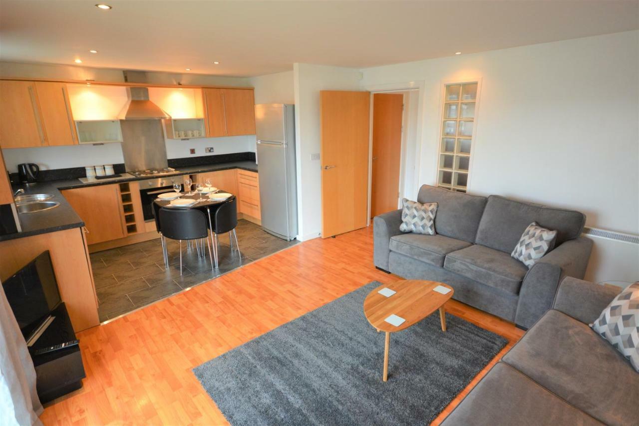 Coastal Apartments - Wales สวอนซี ภายนอก รูปภาพ