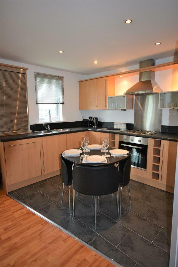 Coastal Apartments - Wales สวอนซี ภายนอก รูปภาพ