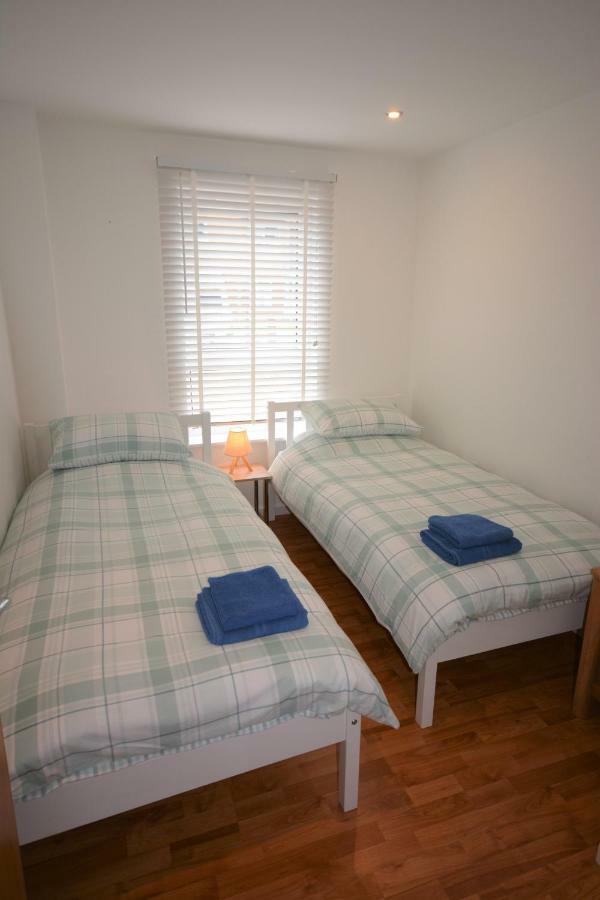 Coastal Apartments - Wales สวอนซี ภายนอก รูปภาพ
